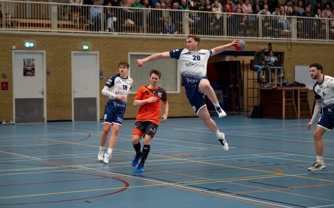 PROBLEEMLOZE OVERWINNING VOOR GEDREVEN WHC/HERCULES