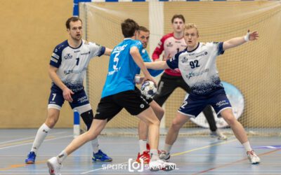 WHC/HERCULES MET OVERWINNING STEVIGER OP DE VEILIGE TIENDE PLAATS