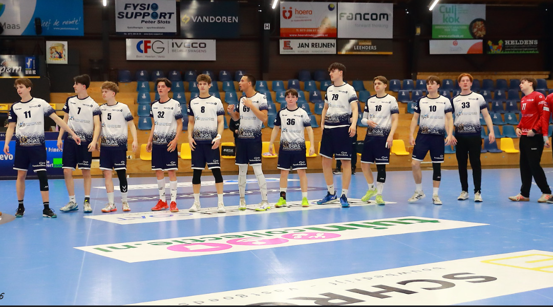 JUNIORENPLOEG WHC/HERCULES MOET KAMPIOENSCHAP NOG EVEN UITSTELLEN